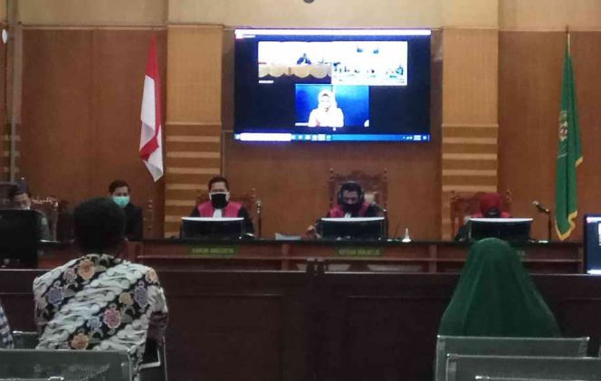 
					Kasus Penipuan Tiketing di Bogor, Jaksa Tuntut Terdakwa 5,3 Tahun