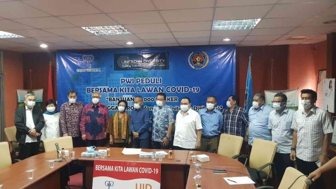 
					PWI Pusat Terima Bantuan 50 Ribu Masker
