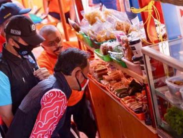 Wali Kota Bogor Bima Arya dan Wakil Wali Kota Dedie A Rachim resmikan Teras Surken.