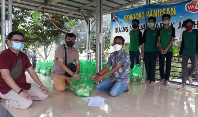 
					Pandemi, Masjid Al- Madinah Mutiara Bogor Raya Bikin Terobosan