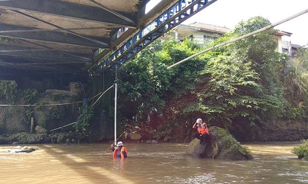 Petugas-damkar-bpbd-kota-bogor