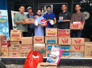 Warga Titipkan Donasi Gempa Cianjur Via Posko PWI Peka Kota Bogor