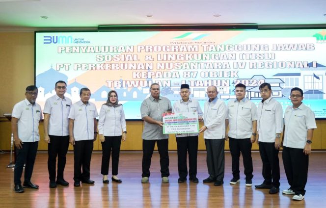 
					PalmCo Regional 1 Serahkan Bantuan Tanggung Jawab Sosial Perusahaan Sebesar 1,1 M