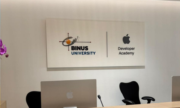 Apple Developer Academy resmi dibuka di Bali sejak Maret 2025 lalu, bekerja sama dengan Universitas BINUS. Angkatan perdana menerima 100 siswa dari 32 kota di Indonesia dan beberapa siswa internasional.(KOMPAS.com/ Soffya Ranti)