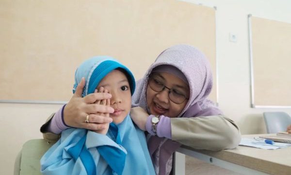 Ilustrasi pelajar mengikuti CKG Sekolah. 
(Foto: Diskominfo Depok)