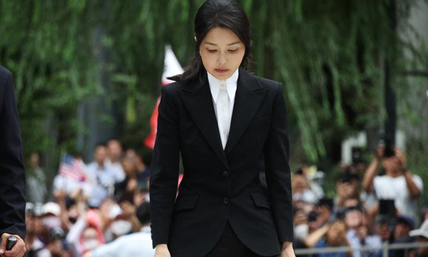 Kim Keon Hee (Foto: REUTERS/Kim Hong-Ji)
