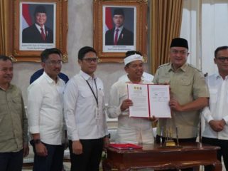 Penandatangan Mou antara Pemkab Bogor, BBWS dan Pemprov Jabar, terkait penanganan banjir. (Foto: Kominfo Kabupaten Bogor)