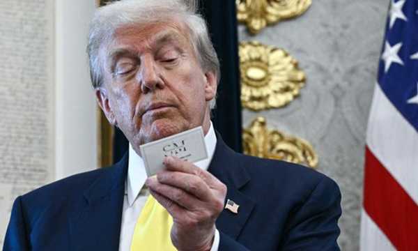 Presiden AS Donald Trump. (Foto: AFP/BRENDAN SMIALOWSKI)