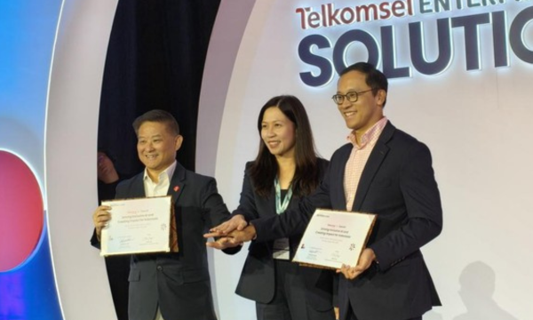 Telkomsel menggandeng OpenAI untuk pengembangan teknologi kecerdasan buatan, menyusul kerja sama dengan Perplexity pada Mei 2025. Foto: (CNN Indonesia/Loamy Noprizal)