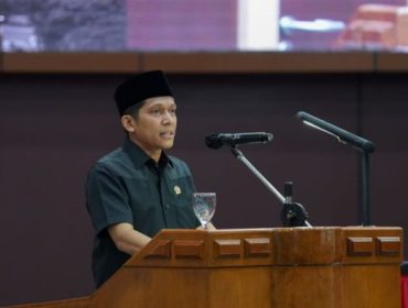 Wakil Ketua II DPRD Kota Bogor, Zenal Abidin soroti sistem pengelolaan sampah, pasca kejadian di TPA Galuga yang menelan korban jiwa dari petugas Dinas Lingkungan Hidup (DLH) Kota Bogor. (Foto: Rheynaldhi)