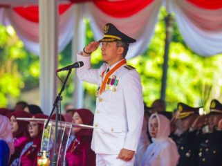Wali Kota Bogor Dedie A Rachim pimpin upacar HUT RI ke 80. (foto: Kominfo Kota Bogor)