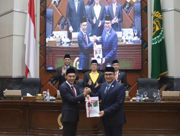 Dewan Perwakilan Rakyat Daerah (DPRD) Kabupaten Bogor bersama Pemerintah Kabupaten (Pemkab) Bogor menggelar rapat paripurna. (foto; ist)