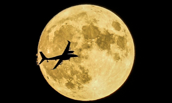 Gerhana Bulan Foto: AP/Emrah Gurel