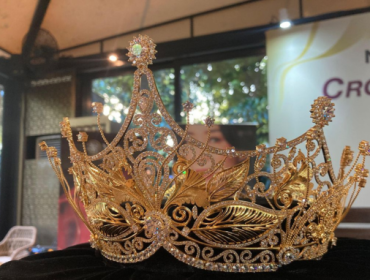 Mahkota untuk Miss Universe Indonesia 2025.(Foto: Kompas.com / Nabilla Ramadhian)