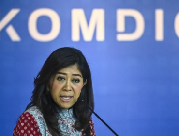 Menkomdigi Meutya Hafid menyebut ada aliran dana cukup besar di platform digital selama aksi demo yang beberapa hari belakangan, dengan beberapa akun dituding terhubung dengan jaringan judi online (judol). (Foto: ANTARA FOTO/Rivan Awal Lingga)