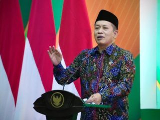 Menkop Ferry Juliantono, pada pembukaan acara Musyawarah Wilayah Dekopinwil Jawa Timur, di Gedung Negara Grahadi, Surabaya, Jawa Timur, Rabu (24/9/2025).
(Foto: Humas KemenKop)