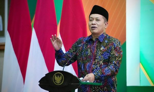 Menkop Ferry Juliantono, pada pembukaan acara Musyawarah Wilayah Dekopinwil Jawa Timur, di Gedung Negara Grahadi, Surabaya, Jawa Timur, Rabu (24/9/2025).
(Foto: Humas KemenKop)