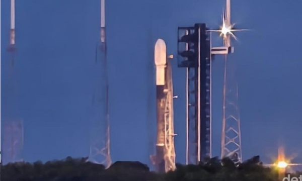 Peluncuran Satelit Nusantara Lima kembali ditunda kedua kalinya karena masalah cuaca (Foto: Adi Fida Rahman/detikINET)