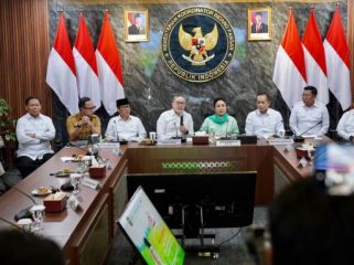 Menteri Koperasi (Menkop) Ferry Juliantono, usai Rapat Koordinasi Satgas Nasional Percepatan Pembentukan Koperasi Desa/Kelurahan Merah Putih, di kantor Kemenko Pangan, Jakarta, Senin (29/9/2025). (Foto: KemenKop)