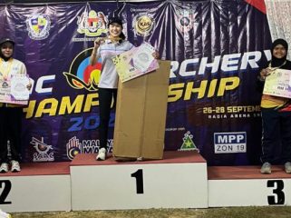 Atlet Compound Pajajaran Archery Centre (P’ArC) Kota Bogor, Dina Putri Amalia, berhasil mengharumkan nama Indonesia di ajang SAAC Archery Championship 2025 di Padang Radia Arena, Bukit Jelutong, Shah Alam, Selangor, Malaysia tanggal 26 – 28 September 2025 kemarin. (Foto: P'ArC)