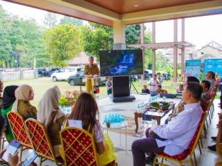 Wali Kota Bogor Dedie A Rahim menjelaskan seputar wisata di kota Bogor. (Foto: kominfo kotabogor)