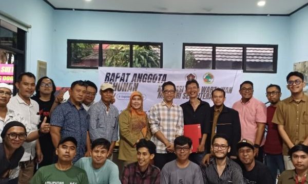 Ketua Koperasi Pwi Kota Bogor Diki Sudrajat optimis Koperasi jadi pilar ekonomi wartawan. (Foto: Saefulloh)