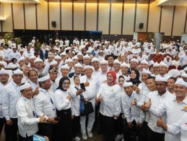 Gubernur Jawa Barat menghadiri muprov kadin jabar ke VIII di Kota Bogor, Rabu (24/9/2025). (foto: Rheynaldhi)