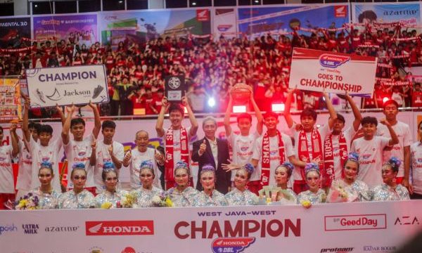 Tim basket sman 5 Kota Bogor juara dbl (Foto: Kominfo Kota Bogor)