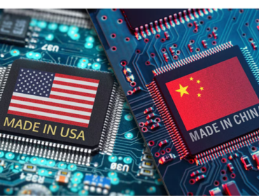 Dengan diberlakukannya sanksi dagang, perusahaan-perusahaan teknologi AS dilarang berbisnis dengan perusahaan asal China, termasuk untuk pengiriman chip AI. (Foto: ABC.net)