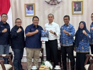 Direksi Perumda Tirta Pakuan. (foto: humas tirta pakuan)