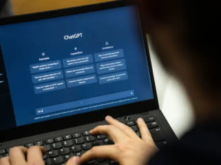 Microsoft Kehilangan Rp 51 Triliun Gara-gara ChatGPT. (Foto: Doc. Insider)