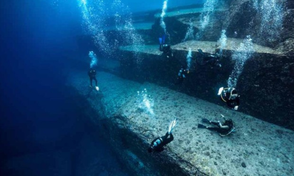 Monumen Yonaguni. Foto: Ancient Origins