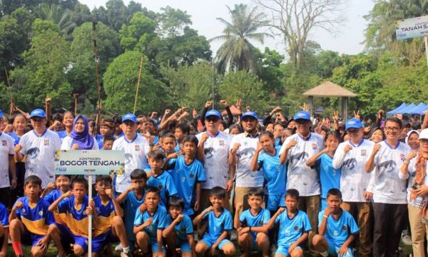 Dispora kota bogor bersama peserta ortad 2025. (foto: Kominfo Kota Bogor)