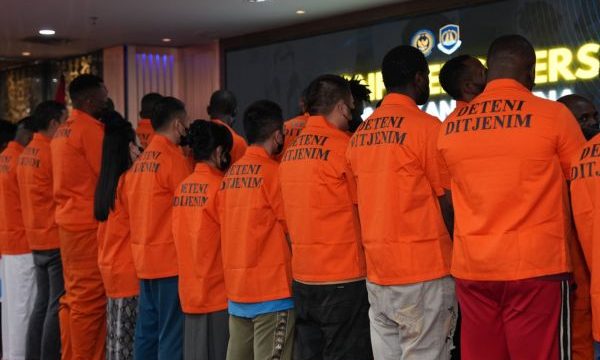 Ratusan WNA terjaring dalam operasi wirawaspada. (Foto: Imigrasi)