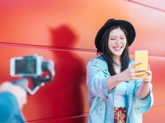 Ilustrasi influencer (Foto: DOK. SHUTTERSTOCK)