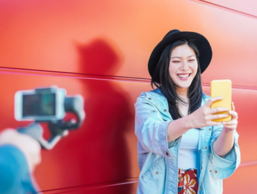 Ilustrasi influencer (Foto: DOK. SHUTTERSTOCK)