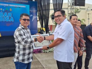 Dirut Perumda Pasar Pakuan Jaya Jenal Abidin. (foto: Humas PPJ)