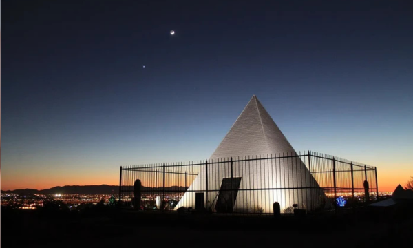 Ditemukan Piramida Misterius, Warnanya Putih dan Bukan di Mesir (Foto: Wikimedia Commons)