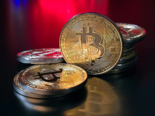 Harga Bitcoin Anjlok Lagi, Terendah dalam 6 Bulan. Ilustrasi bitcoin.(Foto: UNSPLASH/ERLING LOKEN ANDERSEN)