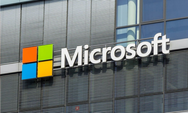 Raksasa teknologi Microsoft resmi menembus valuasi pasar sebesar 4 triliun dollar AS atau sekitar Rp 65.492 triliun (asumsi kurs Rp 16.373 per dollar AS) pada Kamis (31/7/2025) waktu setempat.