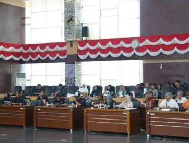 Rapat dengar pendapat. (foto: hmp)