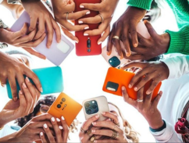 Fakta Menarik 'Kiamat Medsos' Para Remaja Australia. Foto: Shutterstock