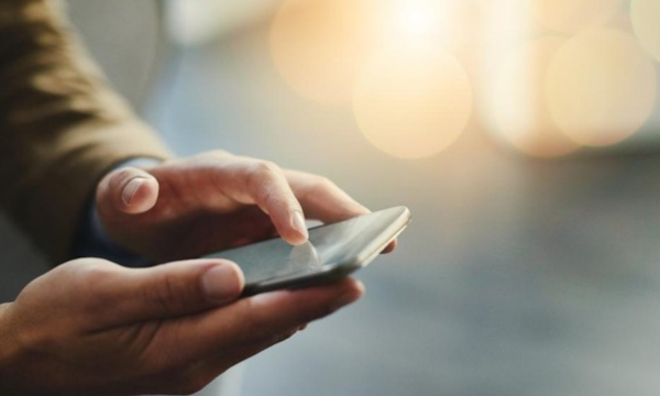 Militer Israel Larang Penggunaan HP Android, Wajib Pakai iPhone(Foto: Getty Images/PeopleImages)