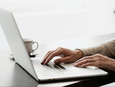 Siap-siap, Harga Laptop Akan Naik Karena Krisis RAM Foto: Getty Images/iStockphoto/Poike