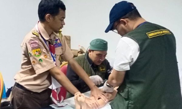 khitanan massal laskar koin seribu, Ahad (25/1/2026). (foto: pramuka kota Bogor)