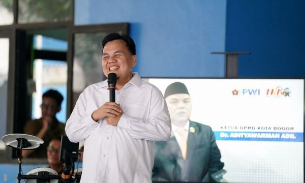 Ketua DPRD Kota Bogor Adityawaman. (foto: HMP)