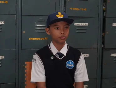 Muhammad Tris Akbarullah, siswa kelas 7.I di SMP Citra Bangsa asal Kelurahan Grogol yang mendapatkan manfaat dari adanya program RSSG. (Foto - Diskominfo Depok)