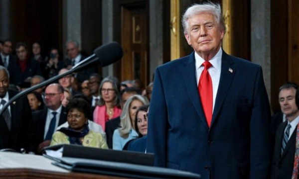 Respons NASA usai Janji Trump Ungkap Rahasia UFO dan Alien (Foto: REUTERS/Kenny Holston)
