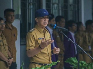 Wali Kota Bogor Dedie RAchim. (foto: kominfo)
