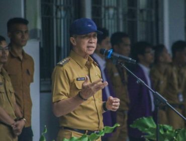 Wali Kota Bogor Dedie RAchim. (foto: kominfo)